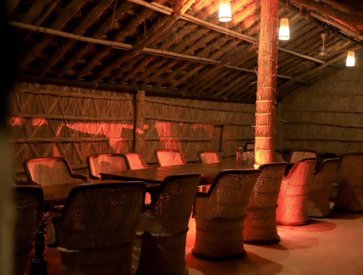 Bagwara Heritage Resort Chonp Bagian luar foto